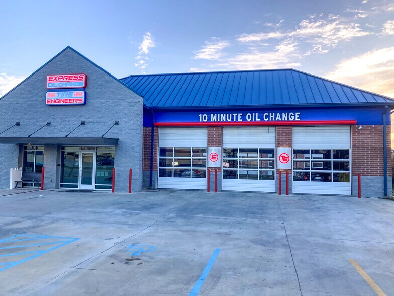 Primary Photo Of 2265 Oneal Ln, Baton Rouge Fast Food For Sale