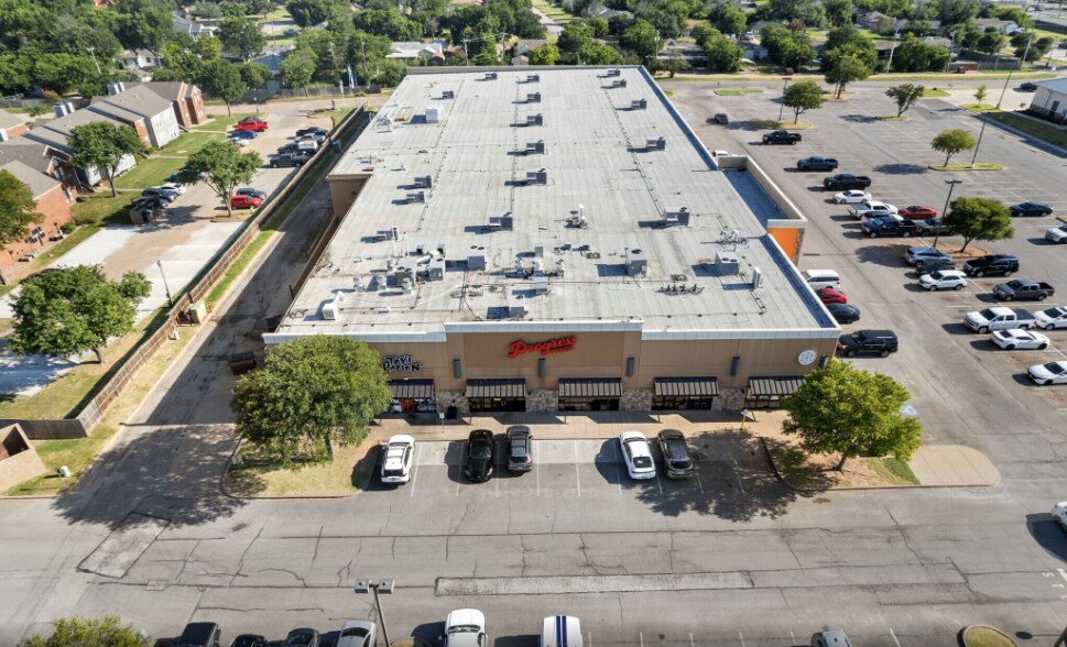 More Photos Of Kell Blvd @ Kemp Blvd, Wichita Falls Unknown For Lease