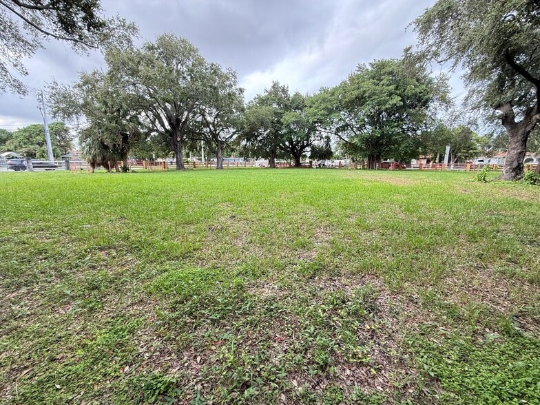 More Photos Of 2810 NW 14th Miami FL 33125 st, Miami Land For Sale