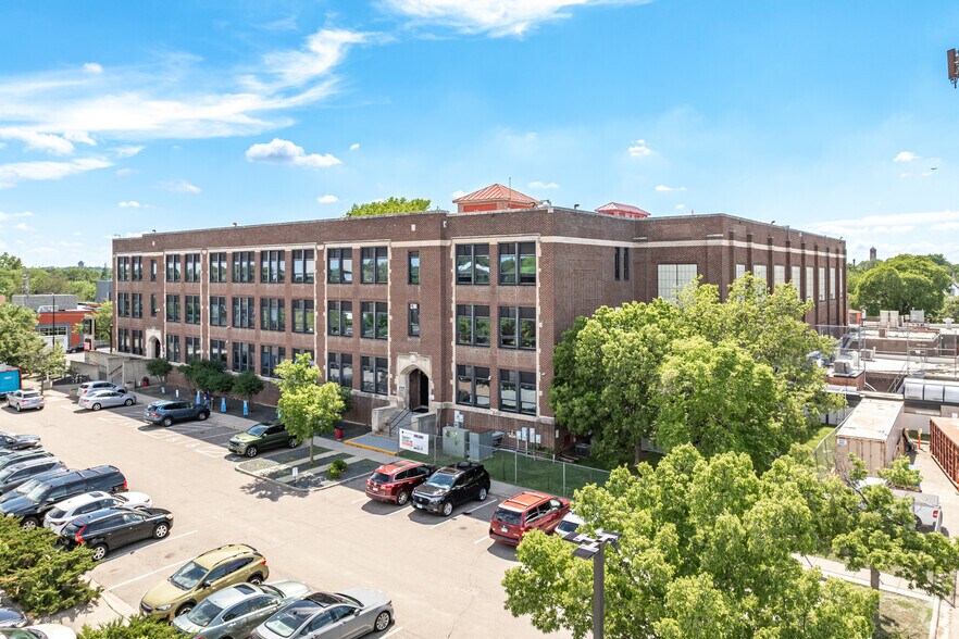 More Photos Of 310 E 38th St, Minneapolis Office For Lease
