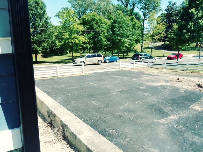 More Photos Of 1092 Sells Ave SW, Atlanta Specialty For Sale