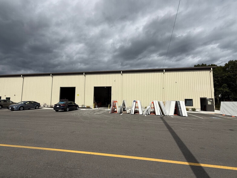 More Photos Of 40 Arnold St, Braintree Warehouse For Sale