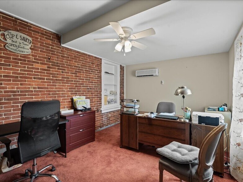 More Photos Of 1919 W Point Pike, Lansdale Freestanding For Sale