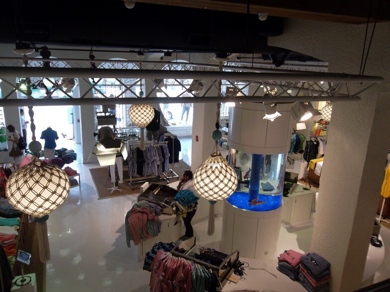 More Photos Of 616 Collins Ave, Miami Beach Storefront Retail Office For Lease