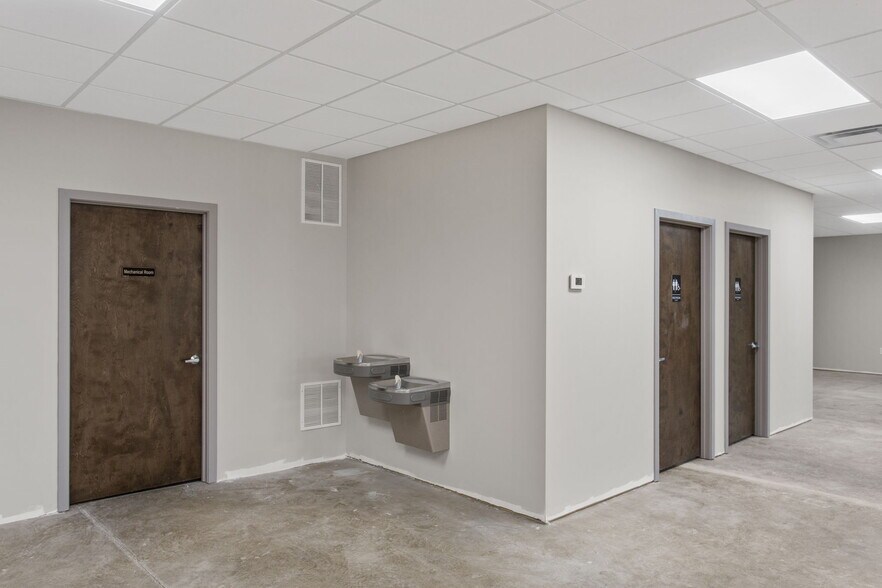 More Photos Of 221 Osage Ln, Waynesboro Medical For Lease