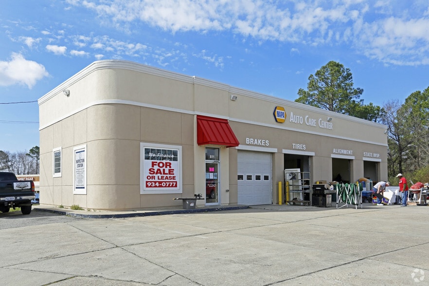 More Photos Of 811 W Constance Rd, Suffolk Flex For Sale