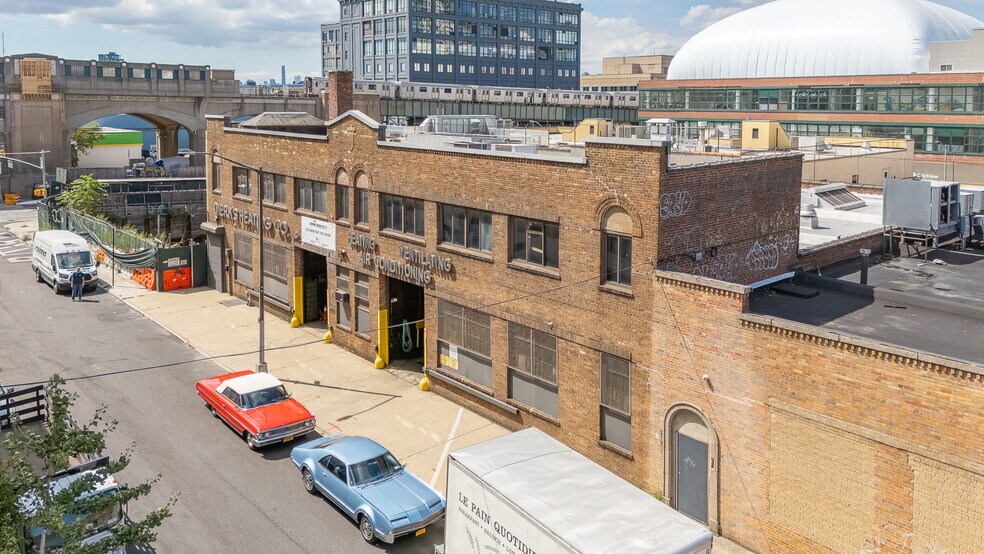More Photos Of 4332 33rd St, Long Island City Industrial For Sale
