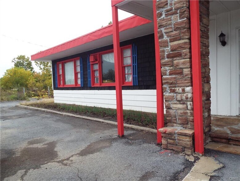 More Photos Of 22265 Us-11, Watertown Restaurant For Sale