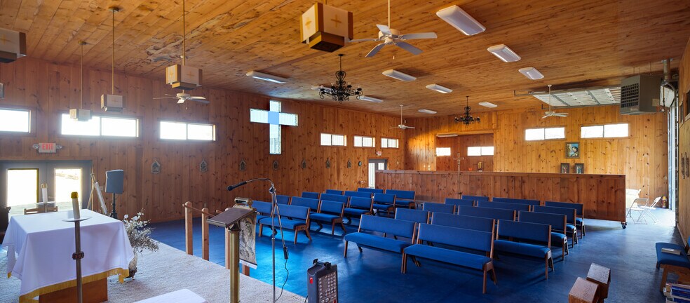 More Photos Of 35 Fawn Ledge Ln, Jamaica Religious Facility For Sale