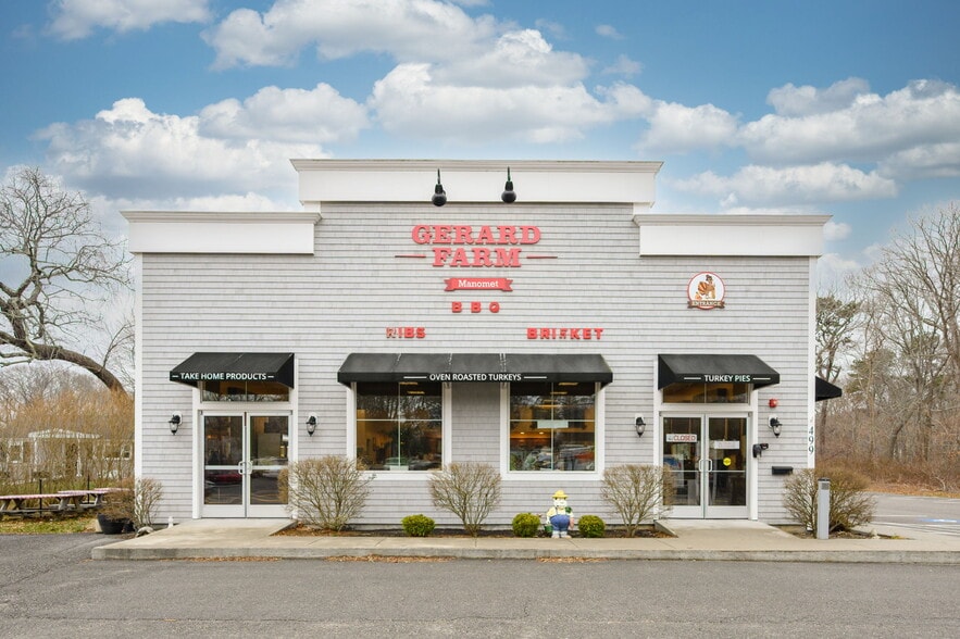 More Photos Of 499 State Rd, Plymouth Restaurant For Sale