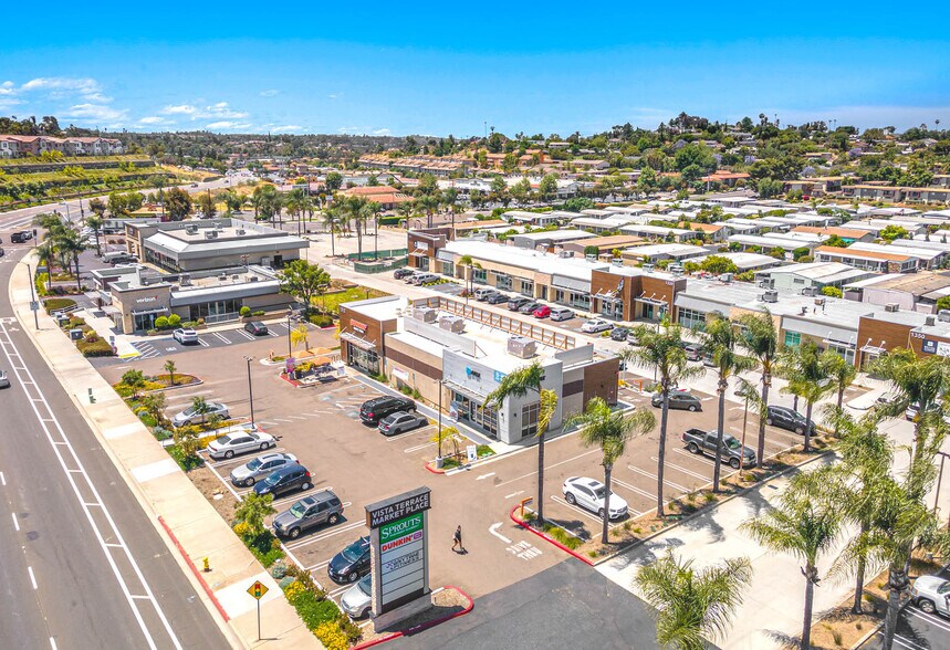 More Photos Of 1310 E Vista Way, Vista Fast Food For Lease