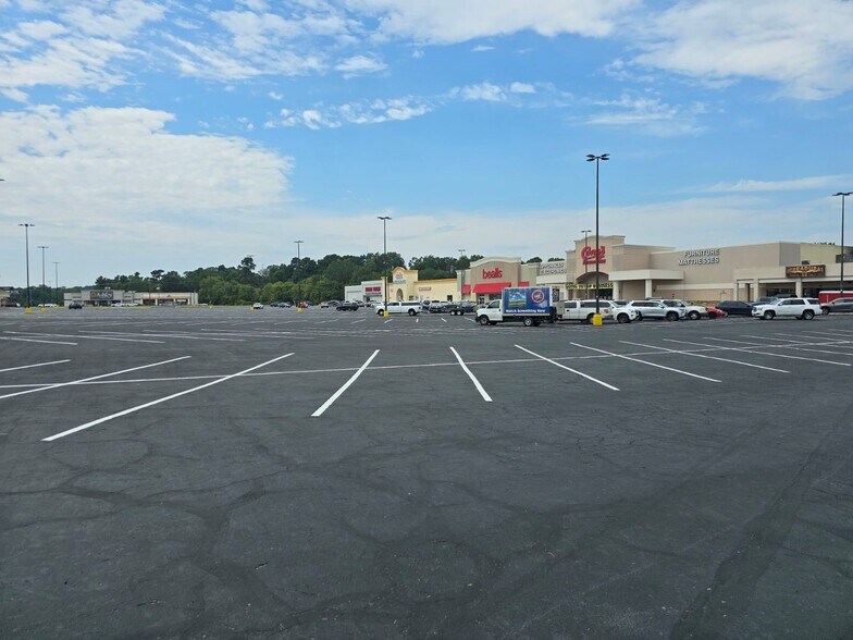 More Photos Of 2949-3061 S John Redditt Dr, Lufkin Unknown For Sale