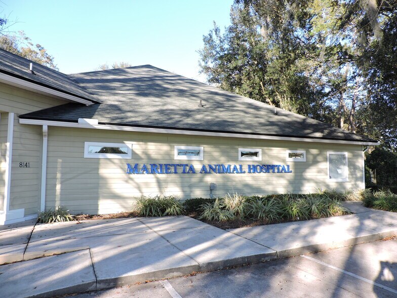 More Photos Of 8141 Ramona Blvd, Jacksonville Veterinarian Kennel For Lease