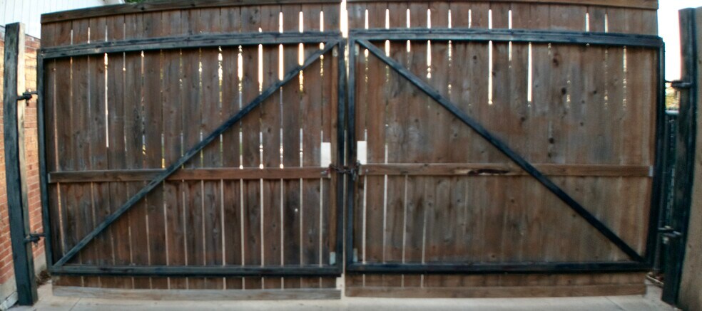 More Photos Of 3310 Lackland Rd, Fort Worth Office For Sale