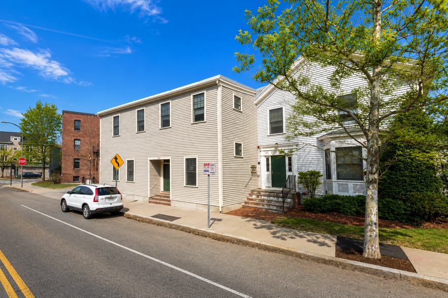 More Photos Of , Cambridge Multifamily For Sale