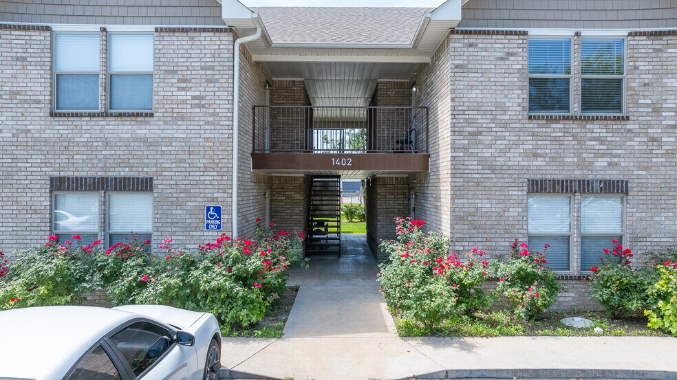 More Photos Of 1400 Jacobs Ave, Fort Smith Apartments For Sale