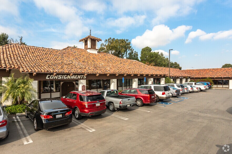 More Photos Of 23601 Moulton Pky, Laguna Hills Medical For Lease