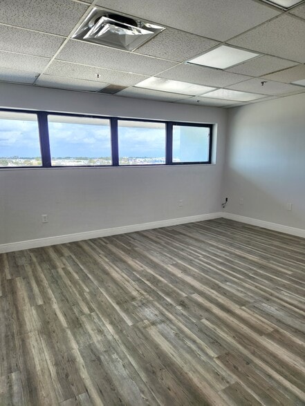 More Photos Of 7270 NW 12th St, Miami Office For Lease