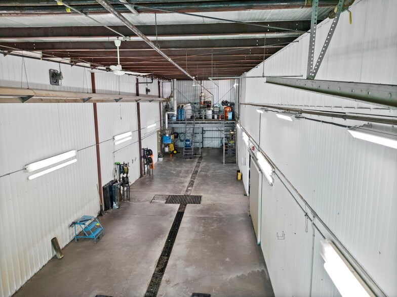 More Photos Of 259 Burnt Park Dr, Red Deer County Service For Lease