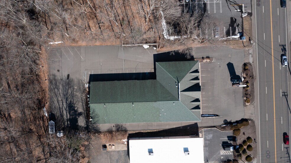 More Photos Of 477 Boston Post Rd, Orange Storefront Retail Office For Lease