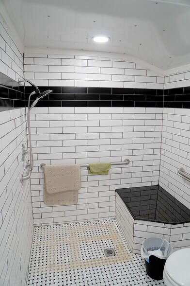 More Photos Of 501 Maple st, Drumright Flex For Sale