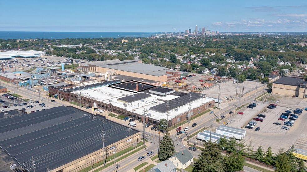 More Photos Of 2201-2235 W 110th St, Cleveland Warehouse For Lease