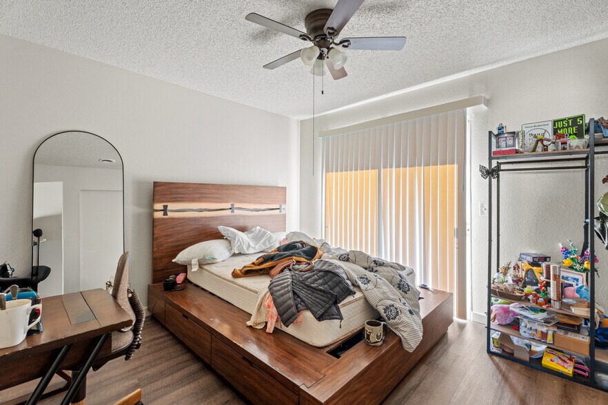 More Photos Of 2020 S Dora St, Ukiah Apartments For Sale