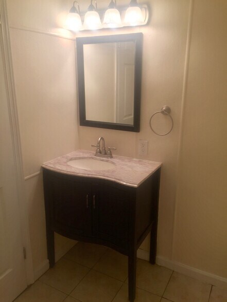 More Photos Of 405 Cogswell Ave, Syracuse Multifamily For Sale