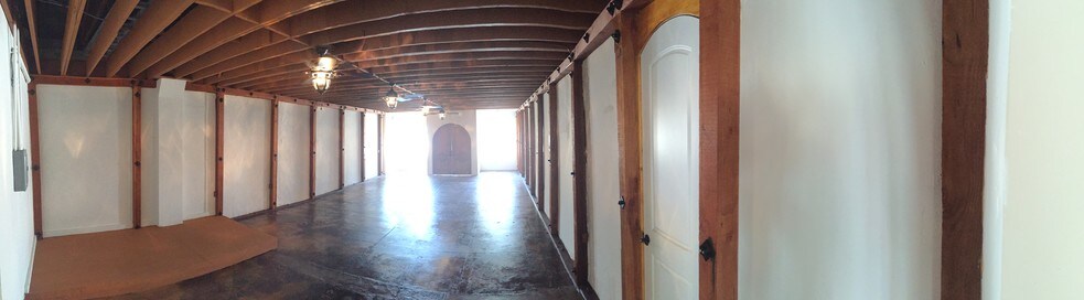 More Photos Of 89 N San Gorgonio Ave, Banning Storefront For Sale