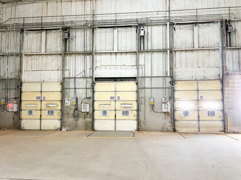 More Photos Of 3965 US Highway 60, Hereford Industrial For Sale