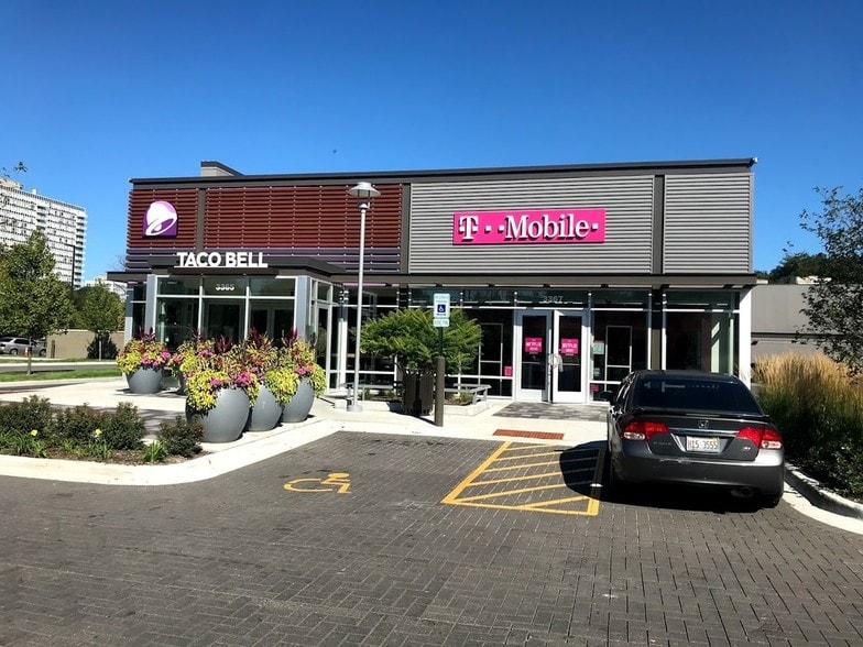 More Photos Of 3401-3481 S King Dr, Chicago Unknown For Lease