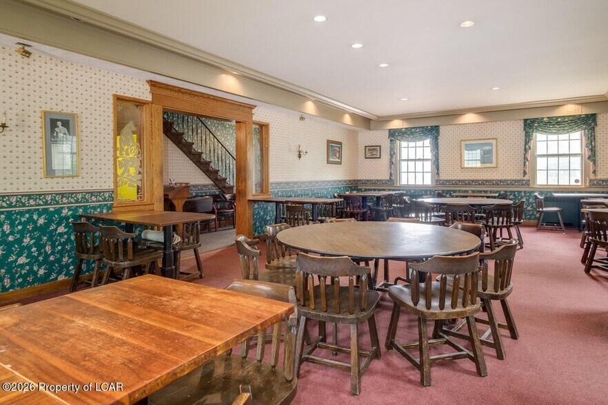More Photos Of 5501 Bear Creek Blvd, Bear Creek General Retail For Sale