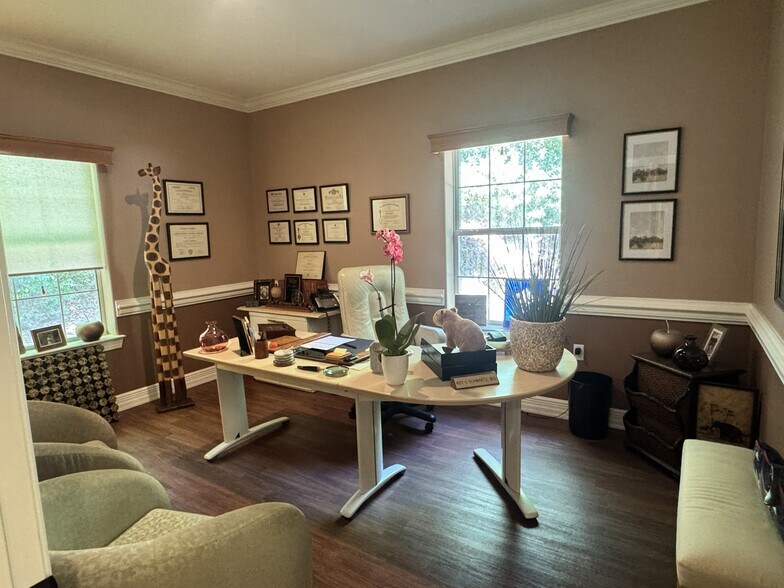 More Photos Of 1910 Buford Blvd, Tallahassee Office For Lease