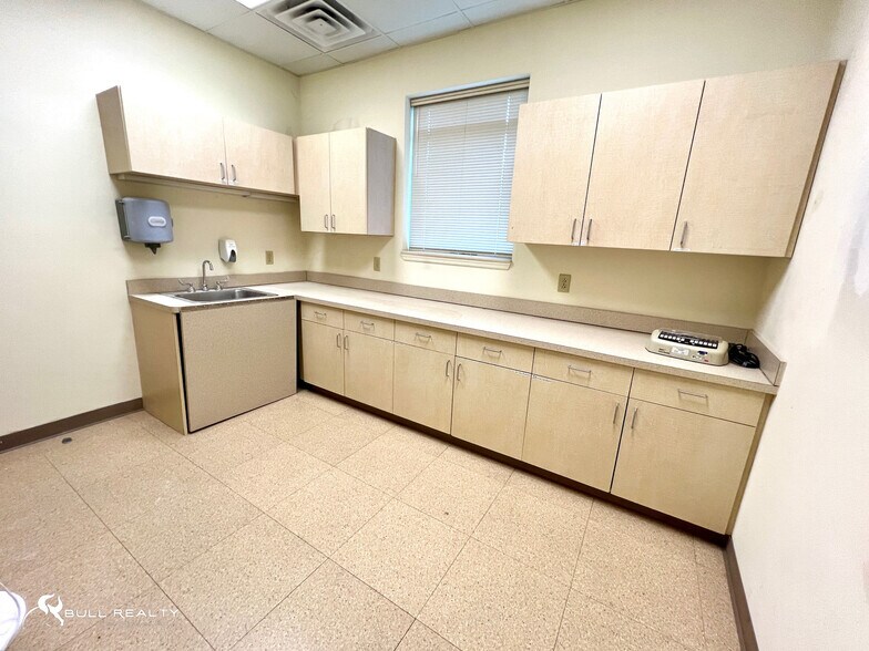 More Photos Of 146 Smitherman Rd, Ringgold Medical For Sale