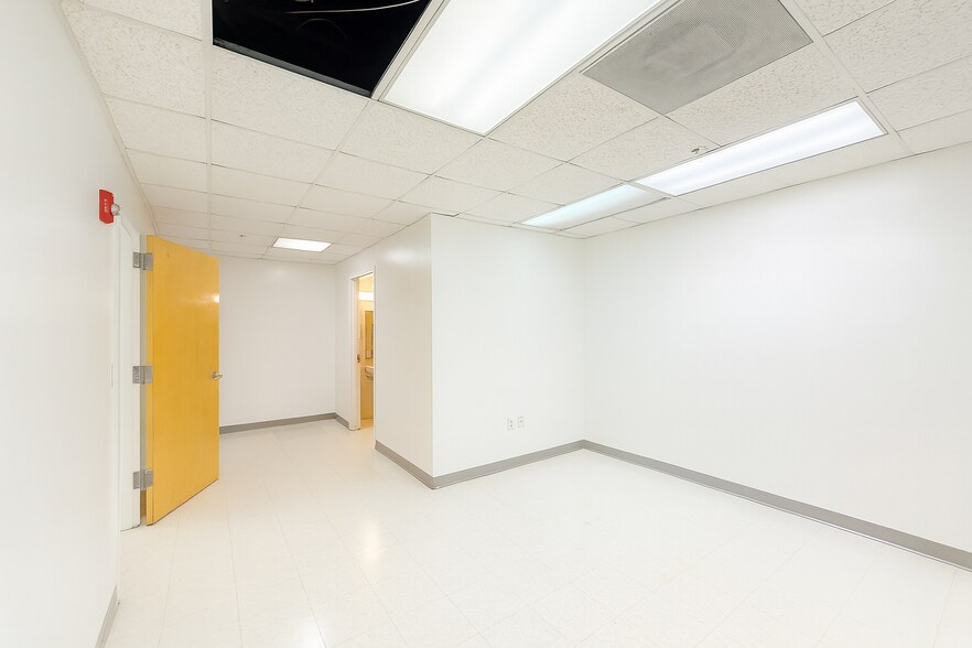 More Photos Of 310-312 Northern Ave, Boston Refrigeration Cold Storage For Sale