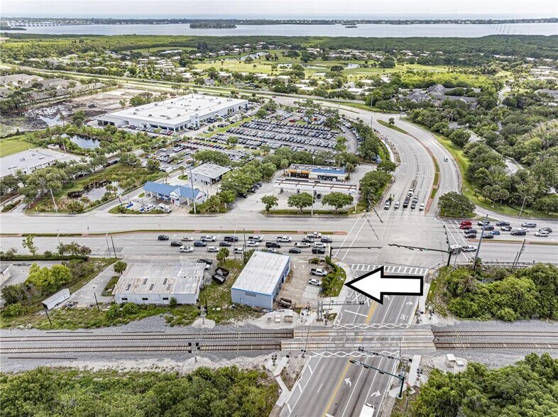 More Photos Of 415 US Highway 1, Vero Beach Freestanding For Sale