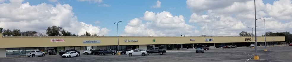 More Photos Of 2751 W Old US Highway 441, Mount Dora General Retail For Sale