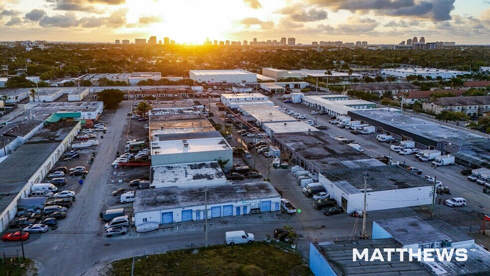Primary Photo Of 1000 NE 43rd Ct, Fort Lauderdale Warehouse For Sale