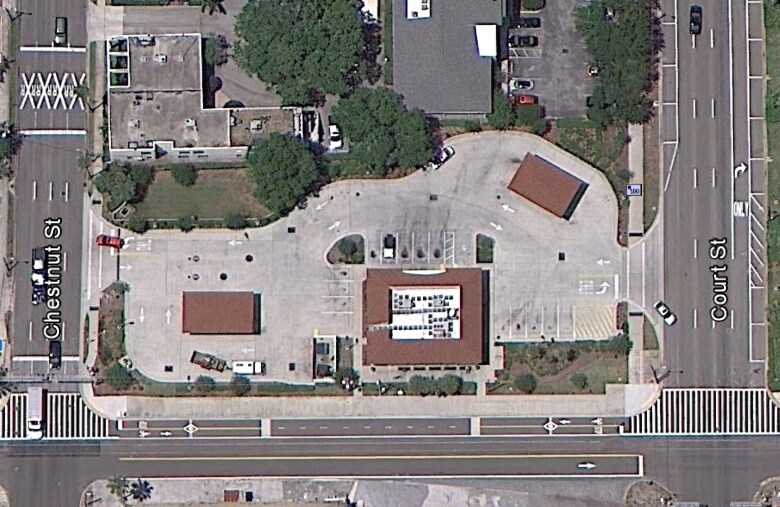 More Photos Of 651 Court St, Clearwater Convenience Store For Sale