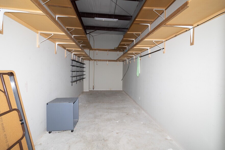 More Photos Of 635 Petro Point Dr, Lake Charles Office For Sale