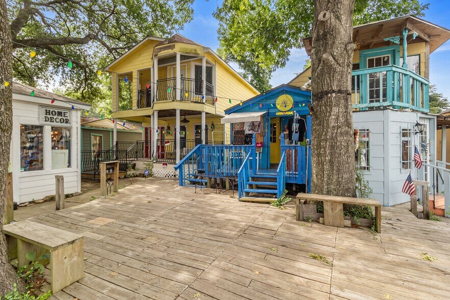 More Photos Of 310 Main St, Spring Specialty For Sale