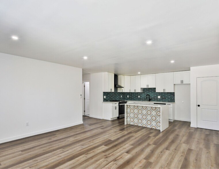 More Photos Of 8247 9th St, Rancho Cucamonga Apartments For Sale