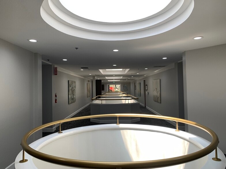 More Photos Of 23670 Hawthorne Blvd, Torrance Office For Lease