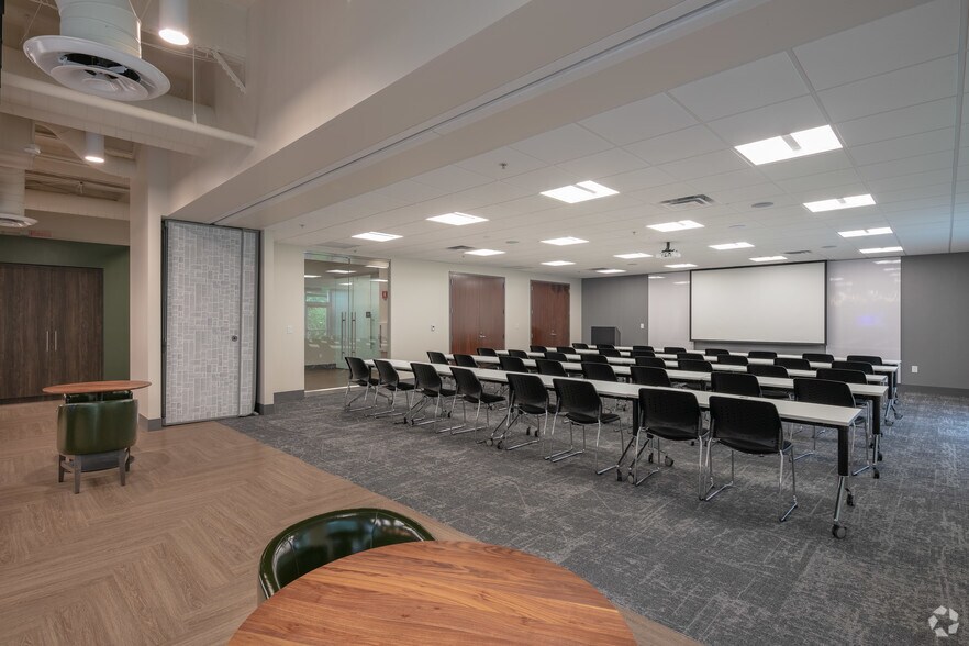 More Photos Of 11700 Great Oaks Way, Alpharetta Office For Lease