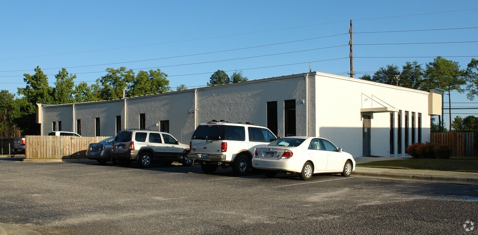 More Photos Of 6205 Raeford Rd, Fayetteville Office For Sale