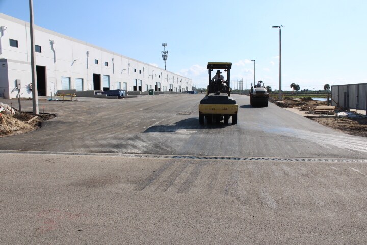 More Photos Of 6920 U.S. 41 hwy, Apollo Beach Warehouse For Lease