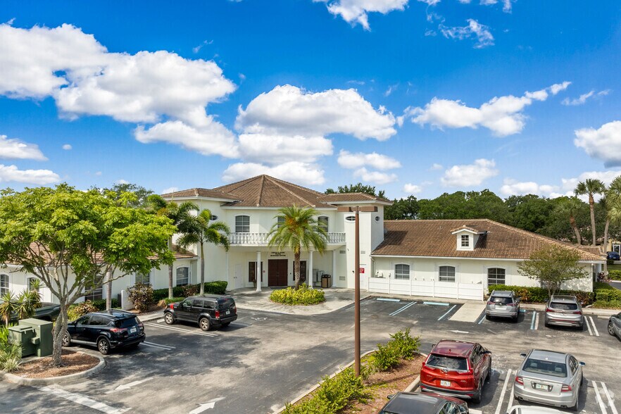 More Photos Of 145 NW Central Park Plz, Port Saint Lucie Medical For Sale