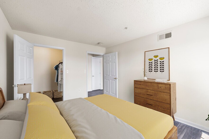 More Photos Of 900 County St, Portsmouth Apartments For Sale