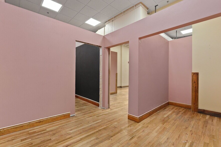 More Photos Of 216 W Lincolnway, Cheyenne Storefront Retail Office For Sale