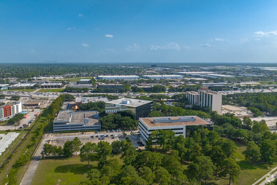 More Photos Of 16666 Northchase Dr, Houston Office For Lease